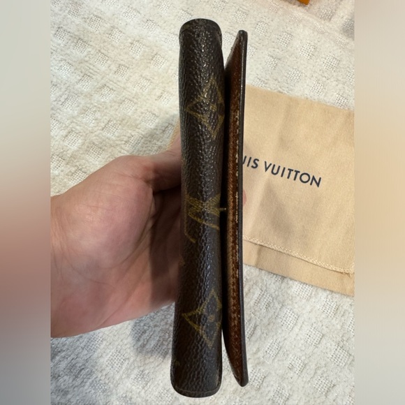 ❌SOLD❌Louis Vuitton Vintage Trifold Monogram Wallet in Excellent condition - Picture 5 of 12